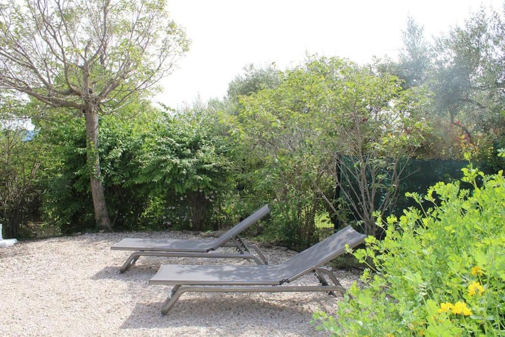 Bastidon Avec Piscine Gordes Luberon Villa Exterior photo